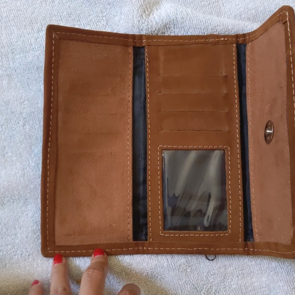 Leather Wallet - Picture 6 of 10